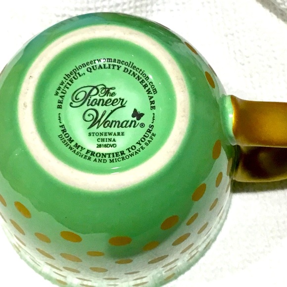 Pioneer Woman Holiday Charm Mug - Picture 5 of 5